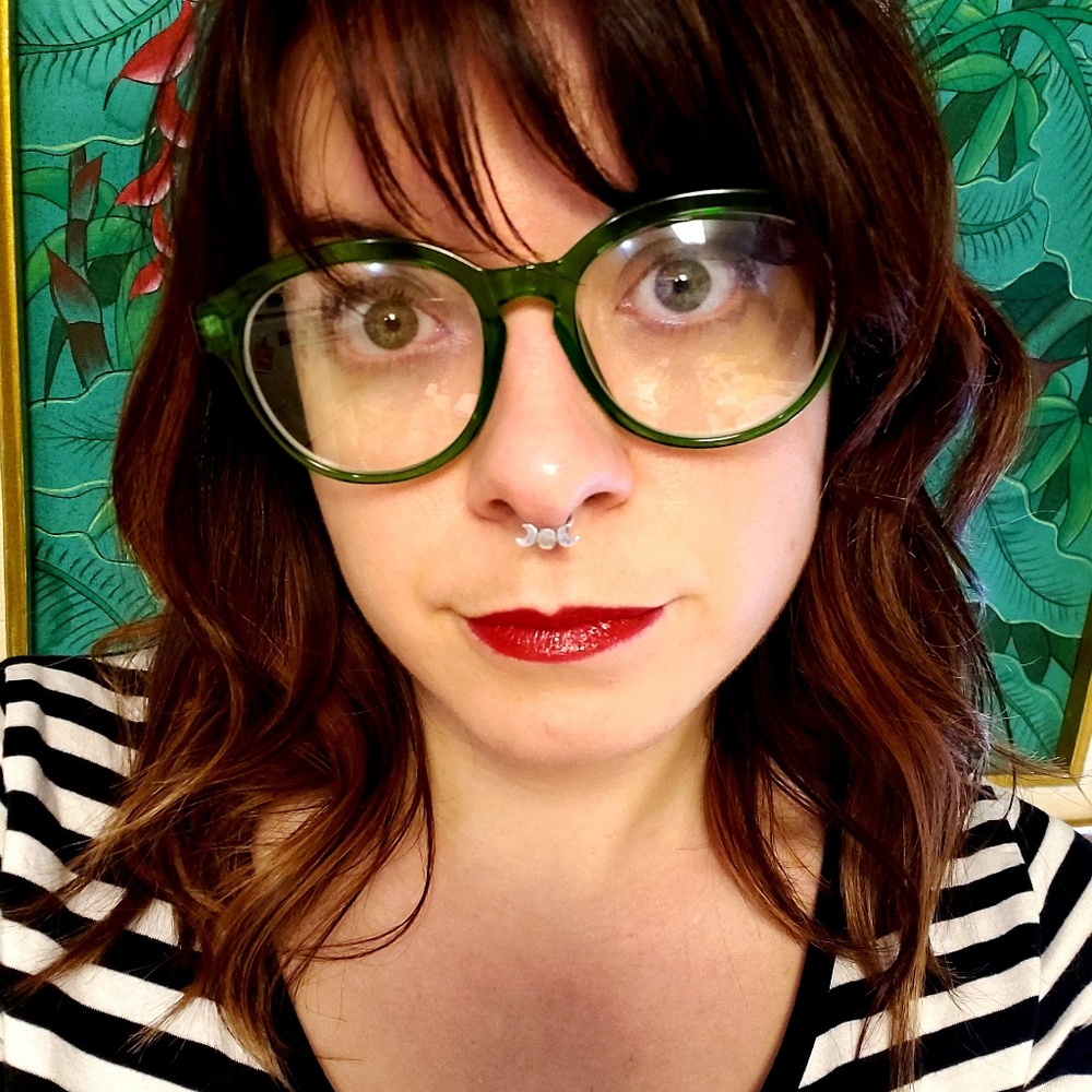 Meet your Posher, Arielle